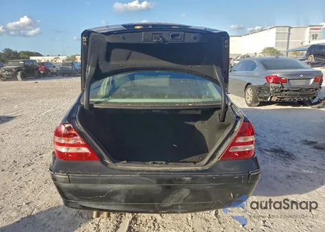 2007 Mercedes-Benz C 280 z USA, uszkodzony, nr VIN WDBRF54H57F886650